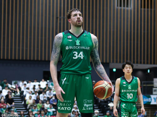 横浜EXのベンジャミン・ローソンがILから抹消…左手骨折から復帰し11日の熊本戦からエントリー可能に