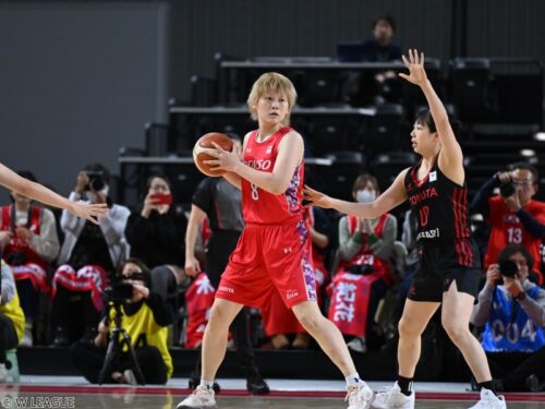 【Wリーグファイナル】デンソーが先勝…髙田真希が26得点でチームをけん引、トヨタ自動車の猛追を振り切る