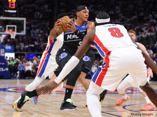 8位シードのマジック、一度もリードを許さずピストンズに先勝…バンケロがチーム最多23得点