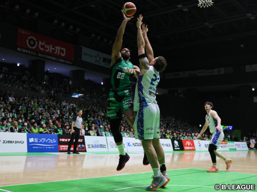 【動画】キャリアハイ更新！北海道をけん引したドワイト・ラモスの3連続3ポイント