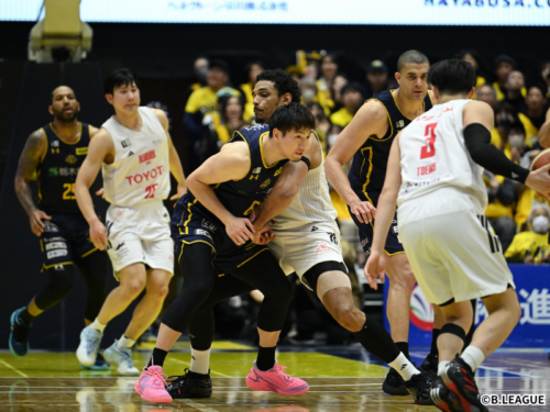 【4月8日のB1試合結果】両地区首位が惜敗…WC上位クラブはそろって勝ち星、リーグ戦残り10試合