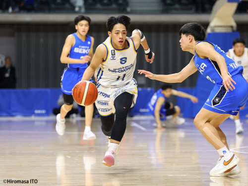 滋賀レイクスの佐藤瑠一シャンドレイがB1最年少出場記録更新…16歳0カ月25日の新星がプロのコートへ