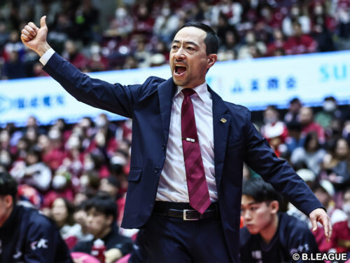 川崎ブレイブサンダースが指揮官交代へ…勝久ジェフリーHCをアソシエイトコーチに配置転換、青木ACは契約継続