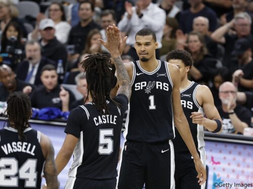 ビクター・ウェンバンヤマがNBA史上3番目の若さで快記録…スパーズがウェスト決勝へ王手