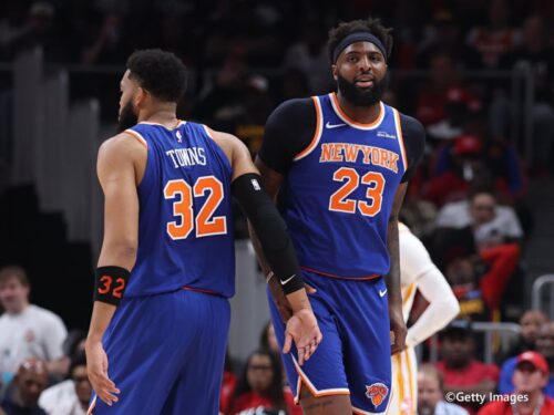 小指を骨折したニックスのミッチェル・ロビンソン、装具着用でNBAファイナル出場へ
