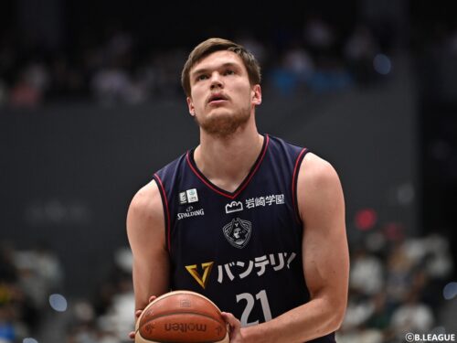 横浜BCがマイク・コッツァーとの契約継続を発表…「さらに大きな成功を目指してともに戦いましょう」
