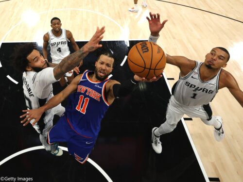 ファイナル第2戦でもスパーズに勝ち切ったニックスがNBA歴代単独2位のPO13連勝