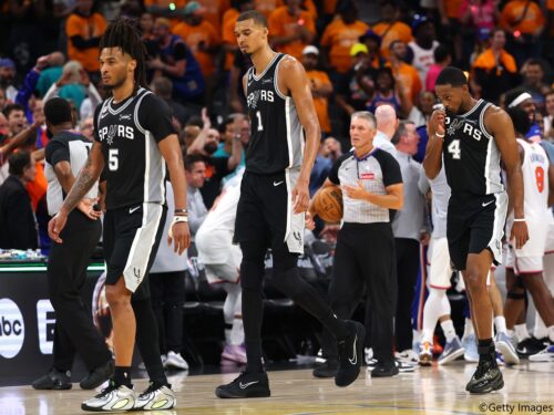 不敗神話崩壊…通算6度のNBAファイナルで第1戦全勝を誇ったスパーズがニックスに敗戦