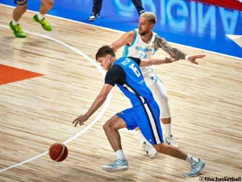 W杯予選でエストニアがスロベニアに大勝…横浜BCのコッツァーがトリプルダブル級の活躍