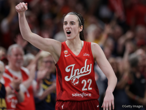 ケイトリン・クラークが自己最多45得点の大暴れ…WNBA史上最速で3P通算200本も達成