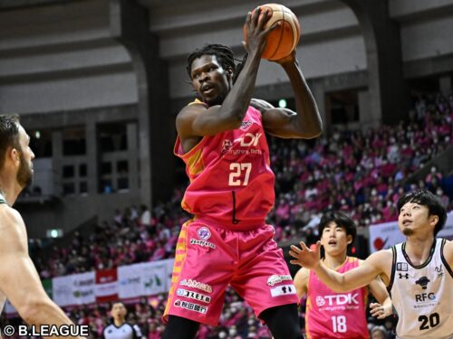 秋田がアンジェロ・チョルと3年契約…帰化サポート開始、負傷でIL登録予定