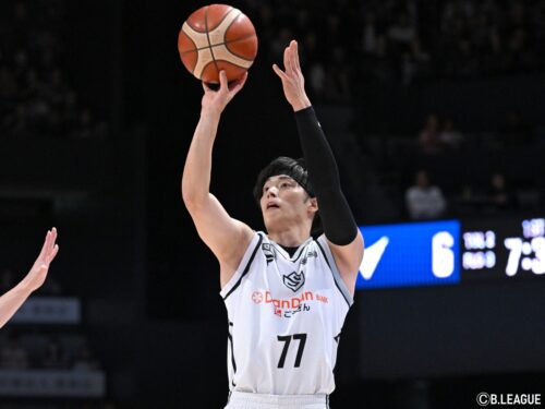 Bプレミア開幕戦で島根が昨季王者の長崎に圧勝…20得点の岡田侑大「40分通して自分たちのバスケットができた」