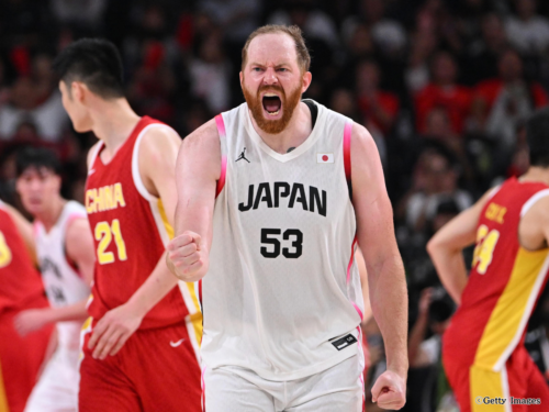 銀メダル獲得の男子バスケ日本代表…最年長カーク「これからも忘れることのない大切な思い出」