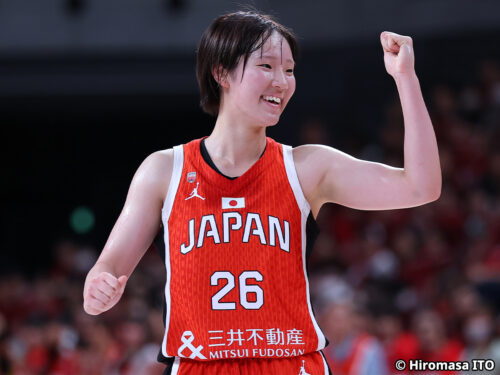 【動画】田中こころがWNBAヴァルキリーズ戦にゲスト出演…日本人史上2人目のドラフト指名、ユニ贈呈も