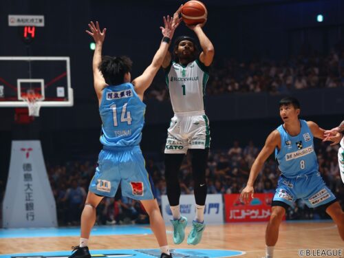 Bワン開幕戦で横浜EXが徳島に勝利…昨季B2得点王のボイドが34得点の活躍