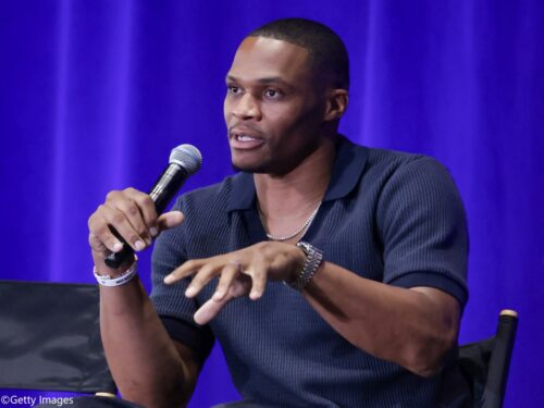 ラスが新たな目標を語る「2028年オリンピックのロサンゼルス大会で聖火を運ぶ役割を担いたい」