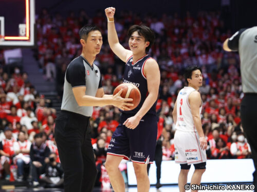 【動画】横浜BCの新井楽人が躍動…千葉J戦のロングハイライト映像