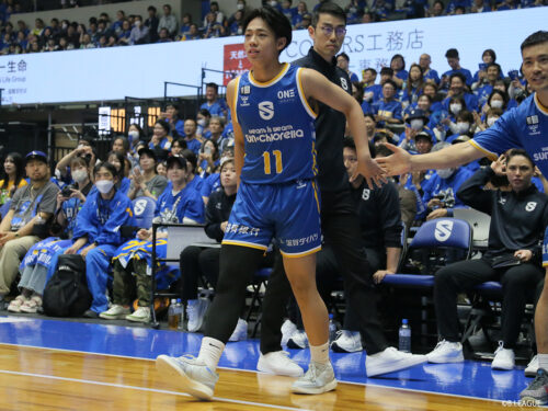 滋賀レイクスが佐藤瑠一シャンドレイをユース育成特別枠で選手登録…B1最年少出場記録を持つPG兼SG